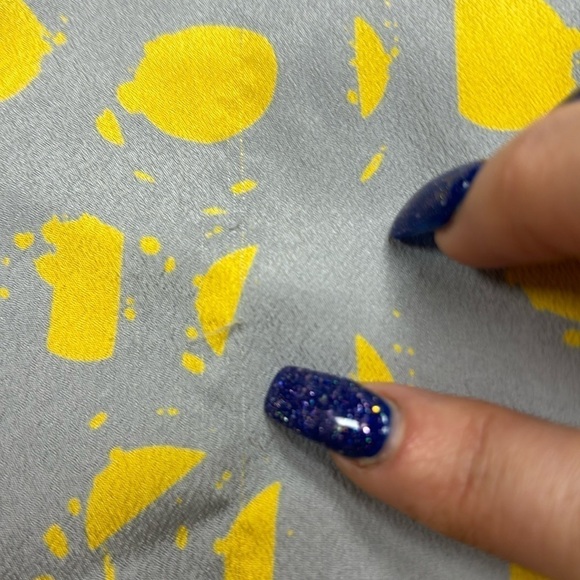 Mossimo Gray and yellow women's dress size XS short and loose dress. - Picture 3 of 13